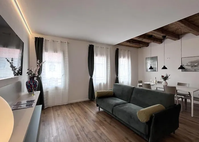 アパート Palazzo メストレ